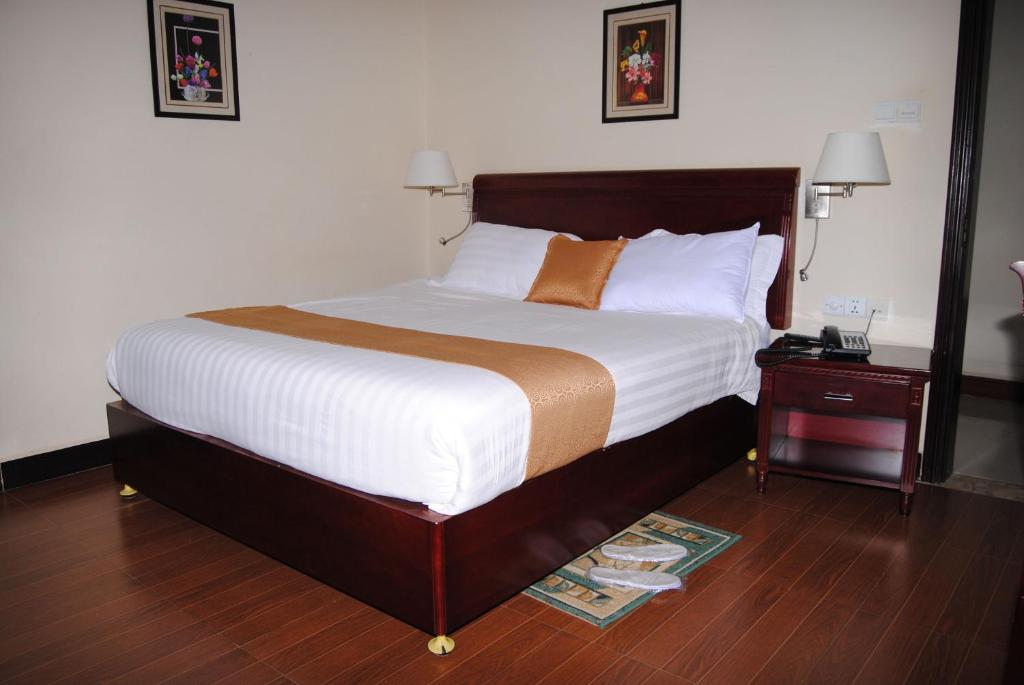 Lodging near Aksum Ehtopia - Yaredzema International Hotel