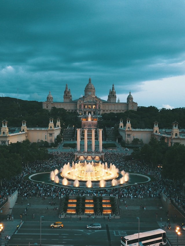 City of Barcelona Travel Guide - Visit Barcelona Spain 6