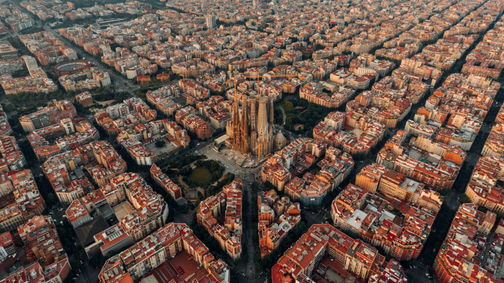 City of Barcelona Travel Guide - Visit Barcelona Spain 1